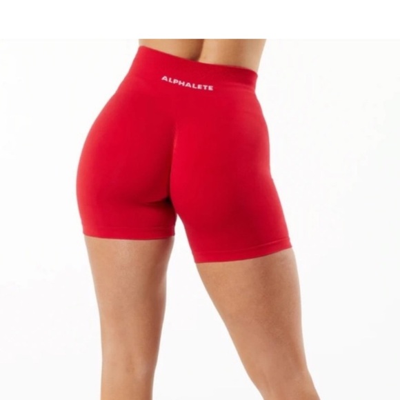 Alphalete Amplify Shorts - Picture 3 of 6